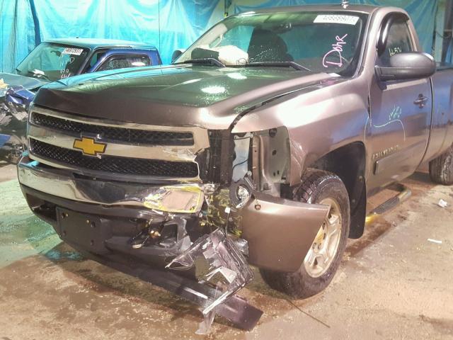 1GCEC14017E534022 - 2007 CHEVROLET SILVERADO BROWN photo 9