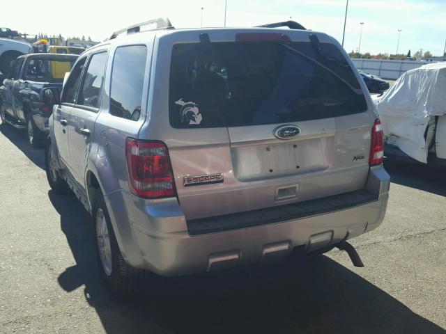 1FMCU0DG1CKB81283 - 2012 FORD ESCAPE XLT SILVER photo 3