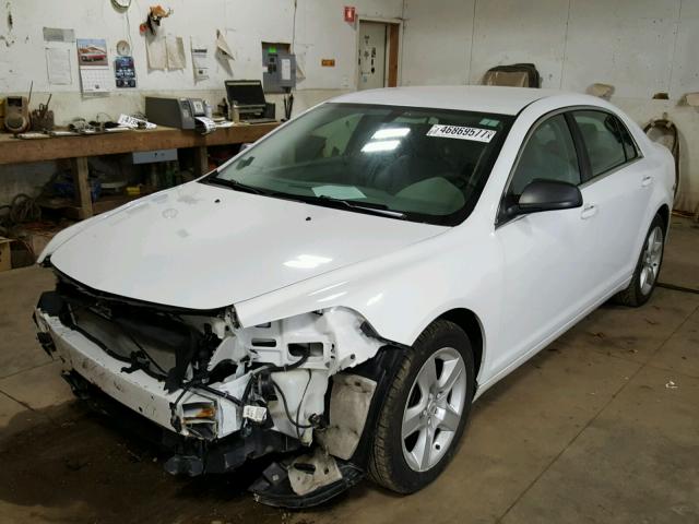 1G1ZA5E01AF221866 - 2010 CHEVROLET MALIBU LS WHITE photo 2