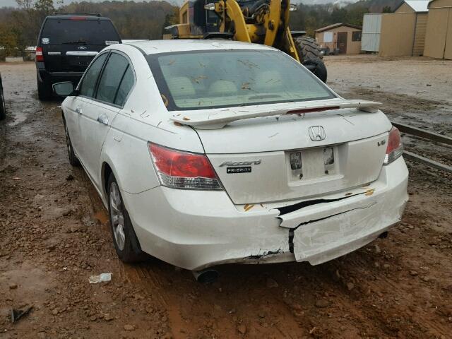 1HGCP36839A017973 - 2009 HONDA ACCORD EXL WHITE photo 3