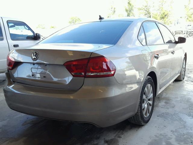 1VWAT7A30FC030312 - 2015 VOLKSWAGEN PASSAT S أسمر صورة 4