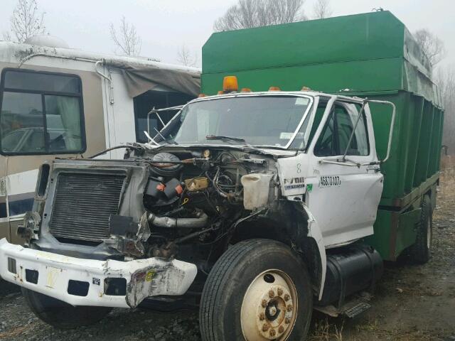 1FDNK74C7RVA08721 - 1994 FORD F700 F GREEN photo 9