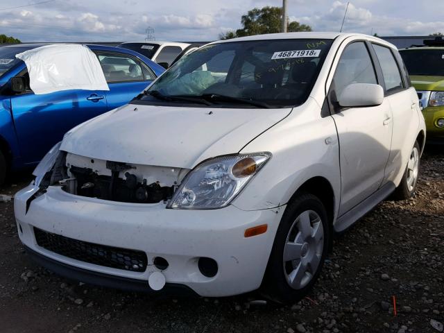 JTKKT624350085662 - 2005 TOYOTA SCION XA WHITE photo 2