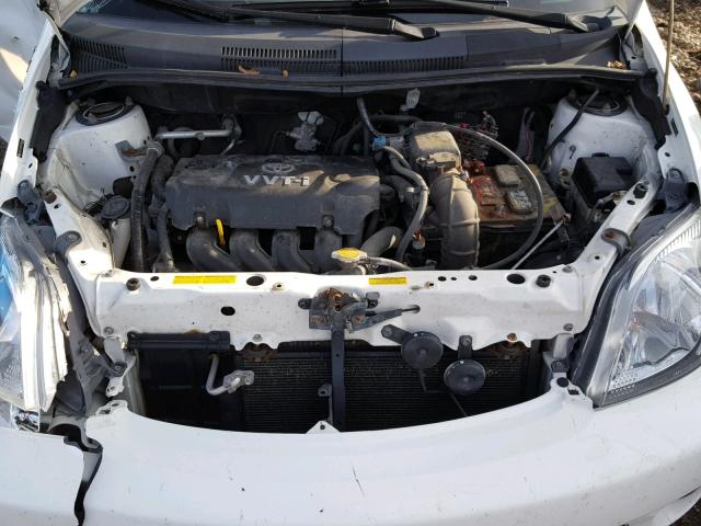 JTKKT624350085662 - 2005 TOYOTA SCION XA WHITE photo 7