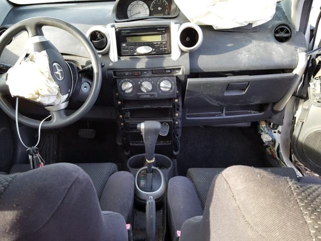 JTKKT624350085662 - 2005 TOYOTA SCION XA WHITE photo 9