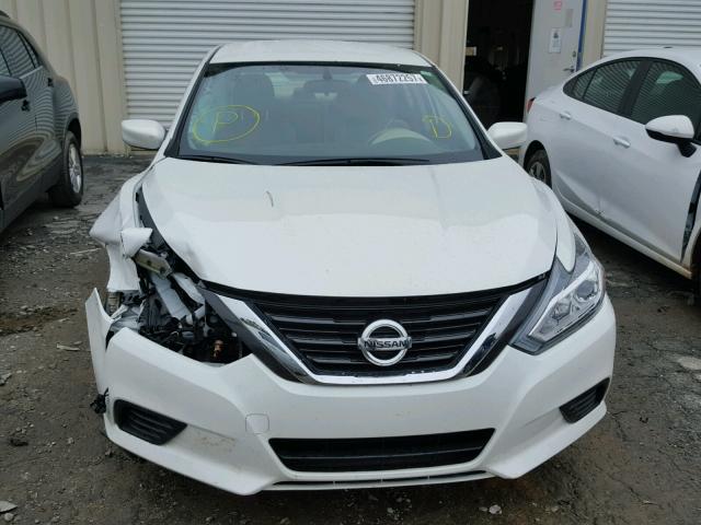 1N4AL3AP2HN307361 - 2017 NISSAN ALTIMA 2.5 WHITE photo 9