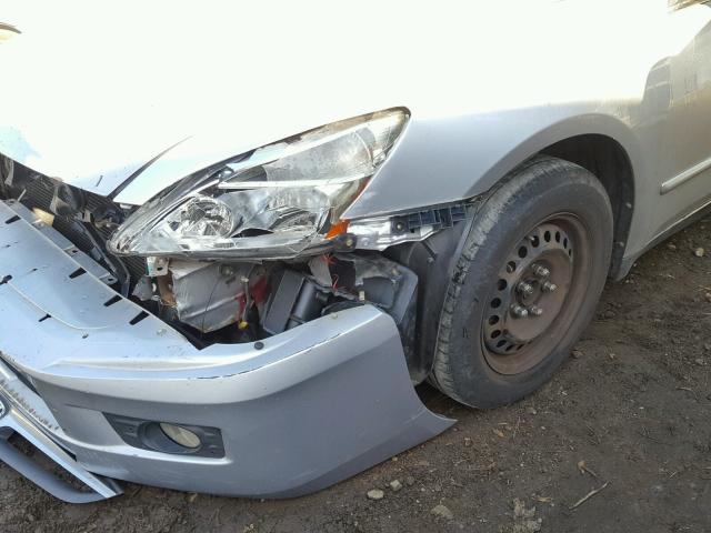 1HGCM56394A057850 - 2004 HONDA ACCORD LX SILVER photo 9