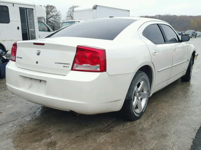 2B3CA3CV4AH122300 - 2010 DODGE CHARGER SX WHITE photo 4