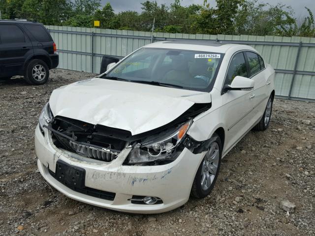 1G4GF5E38CF178281 - 2012 BUICK LACROSSE P WHITE photo 2