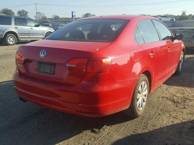 3VW2K7AJ7CM470673 - 2012 VOLKSWAGEN JETTA BASE RED photo 4