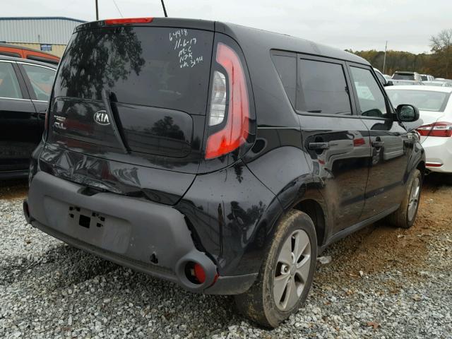 KNDJN2A21G7833194 - 2016 KIA SOUL BLACK photo 4