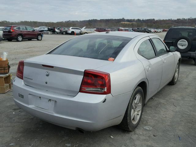 2B3KA43G27H880079 - 2007 DODGE CHARGER SE SILVER photo 4