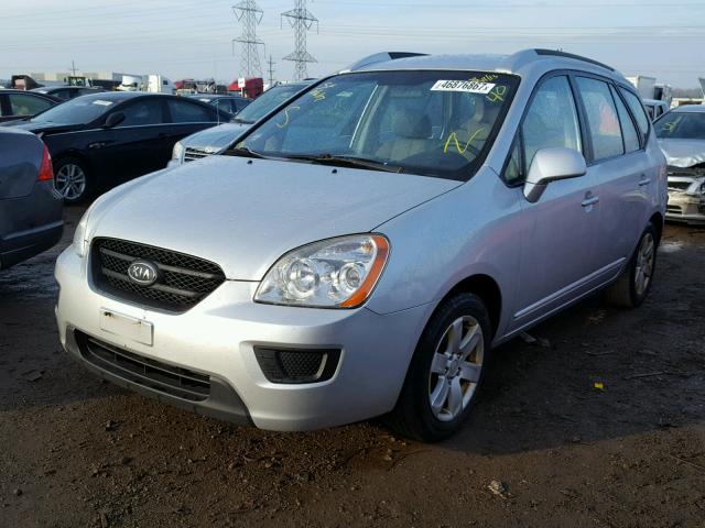 KNAFG525177029775 - 2007 KIA RONDO BASE SILVER photo 2