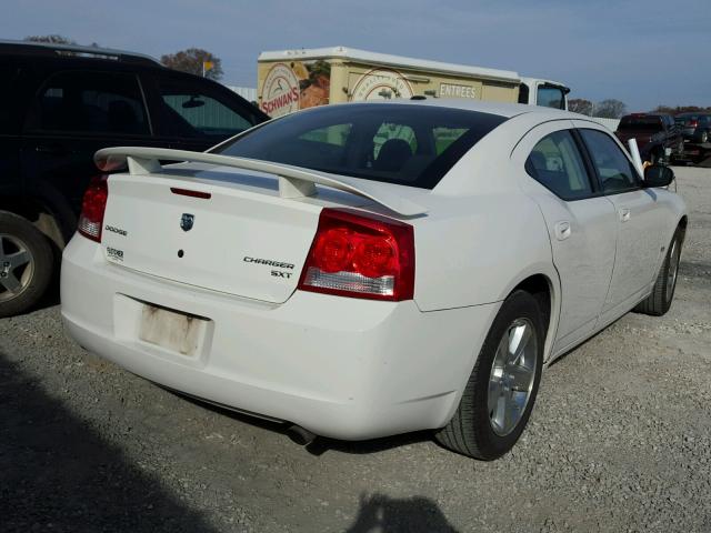 2B3KA33V69H519465 - 2009 DODGE CHARGER SX WHITE photo 4