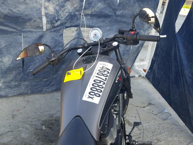 5VPLB36NXF3045628 - 2015 VICTORY MOTORCYCLES GUNNER Grafit foto 5