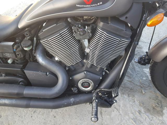 5VPLB36NXF3045628 - 2015 VICTORY MOTORCYCLES GUNNER CHARCOAL photo 7