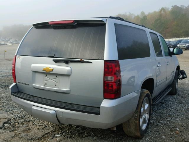 1GNSKHE7XDR183584 - 2013 CHEVROLET SUBURBAN K SILVER photo 4