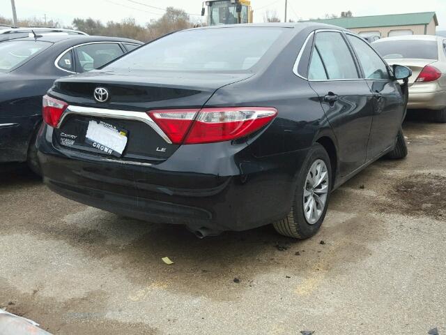 4T4BF1FKXFR468598 - 2015 TOYOTA CAMRY LE BLACK photo 4