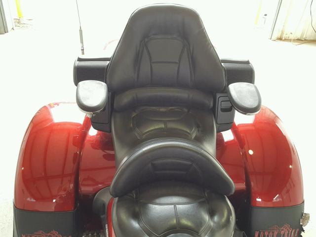 1HFSC47F58A702991 - 2008 HONDA GL1800 RED photo 6