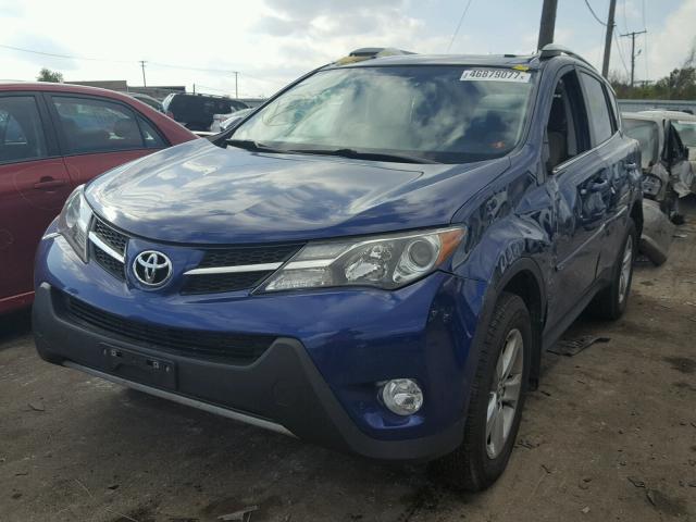 2T3RFREVXFW294297 - 2015 TOYOTA RAV4 XLE BLUE photo 2