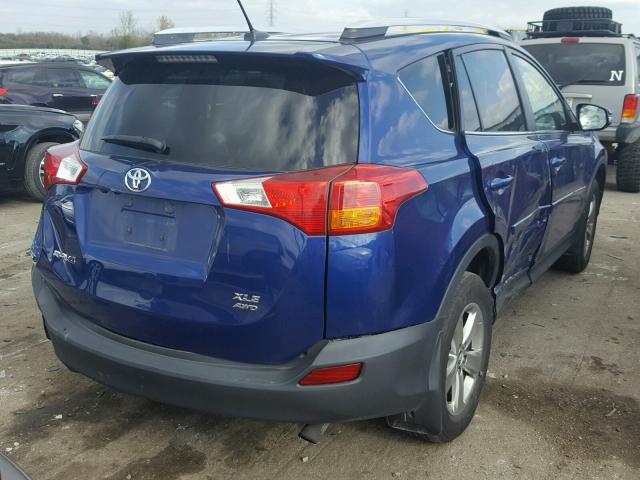 2T3RFREVXFW294297 - 2015 TOYOTA RAV4 XLE BLUE photo 4