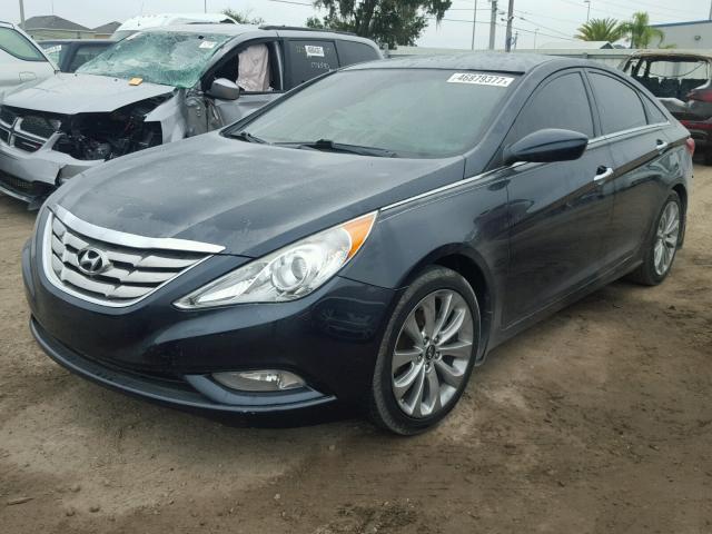 5NPEC4AB7CH434041 - 2012 HYUNDAI SONATA SE BLACK photo 2