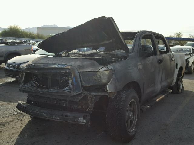 5TFFY5F19AX092413 - 2010 TOYOTA TUNDRA CRE BURN photo 2