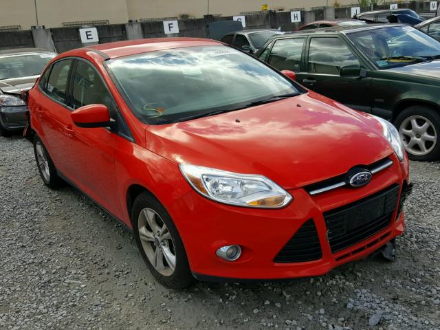 1FAHP3F24CL462269 - 2012 FORD FOCUS SE RED photo 1