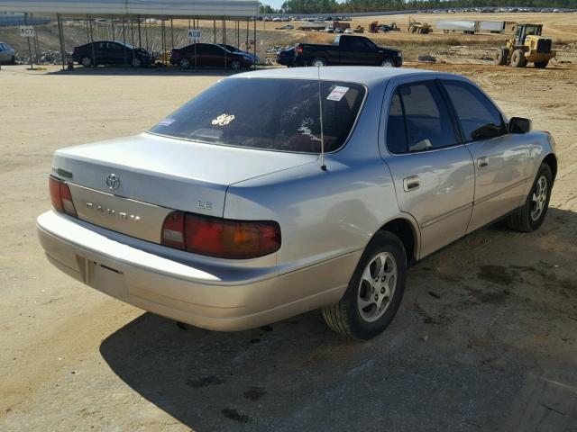 4T1SK12E2SU877839 - 1995 TOYOTA CAMRY LE GOLD photo 4