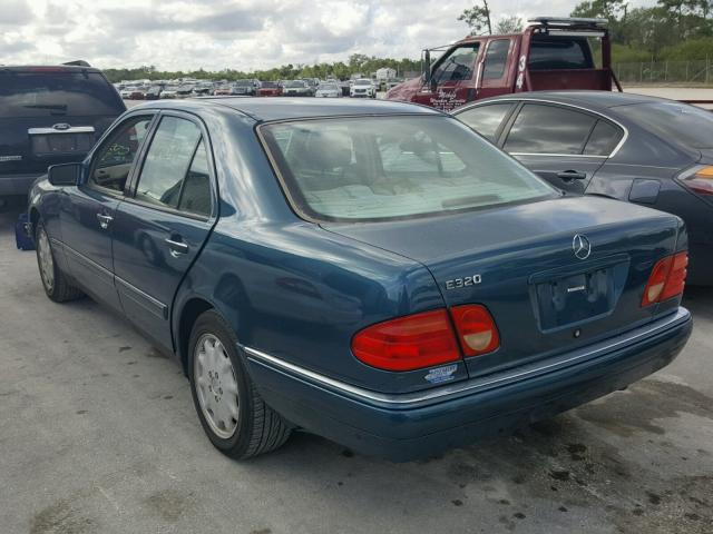 WDBJF65H2XA836285 - 1999 MERCEDES-BENZ E BLUE photo 3