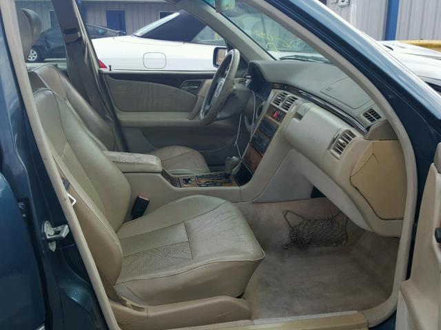 WDBJF65H2XA836285 - 1999 MERCEDES-BENZ E BLUE photo 5