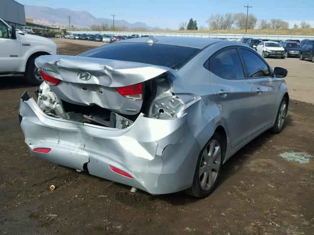 5NPDH4AE9CH105901 - 2012 HYUNDAI ELANTRA GL SILVER photo 4