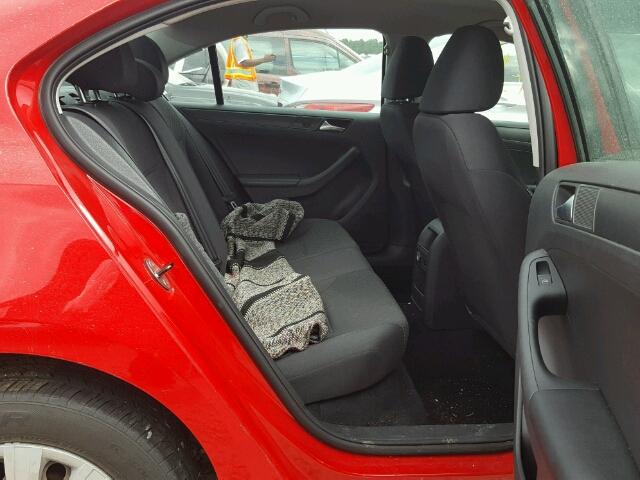 3VW2K7AJ7DM253030 - 2013 VOLKSWAGEN JETTA BASE წითელი ფოტო 6