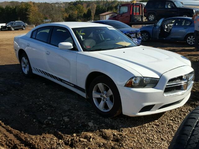 2B3CL3CG0BH577870 - 2011 DODGE CHARGER WHITE photo 1