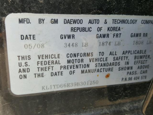 KL1TD66E39B301250 - 2009 CHEVROLET AVEO LS BLACK photo 10