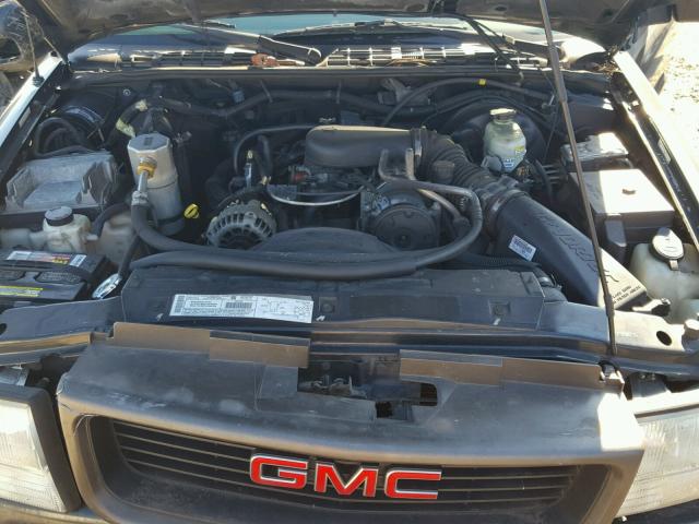 1GTCS19X438151233 - 2003 GMC SONOMA GREEN photo 7