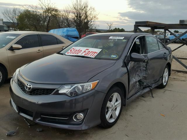 4T1BF1FK0DU225647 - 2013 TOYOTA CAMRY L CHARCOAL photo 2