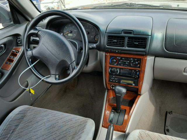 JF1SF655XWH766140 - 1998 SUBARU FORESTER S 黑色 照片 9