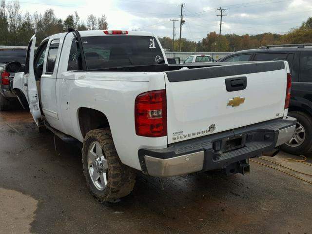 1GC2CXCG2BZ402182 - 2011 CHEVROLET SILVERADO WHITE photo 3