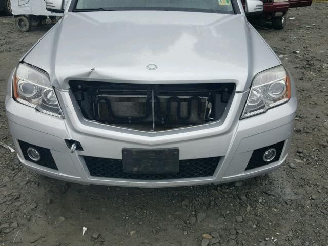 WDCGG8HB0CF843478 - 2012 MERCEDES-BENZ GLK 350 4M SILVER photo 9