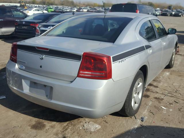 2B3KA43R48H277640 - 2008 DODGE CHARGER SILVER photo 4