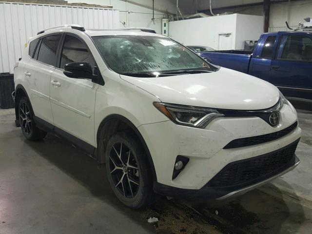 2T3JFREV7GW421022 - 2016 TOYOTA RAV4 SE WHITE photo 1