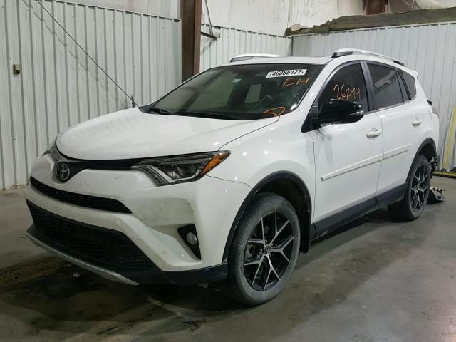 2T3JFREV7GW421022 - 2016 TOYOTA RAV4 SE WHITE photo 2