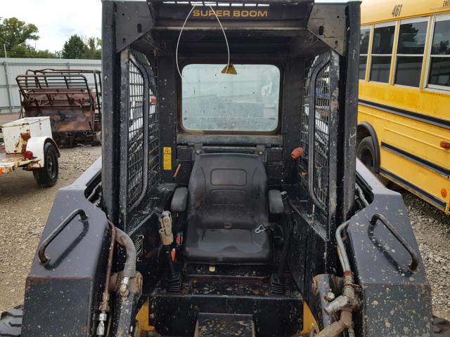 895732 - 1998 NEWH LX865TURBO YELLOW photo 5