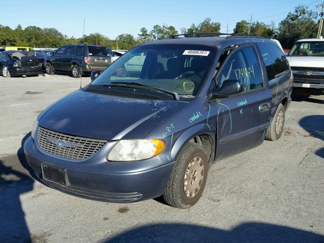 2C8GP44302R660472 - 2002 CHRYSLER TOWN & COU GRAY photo 2