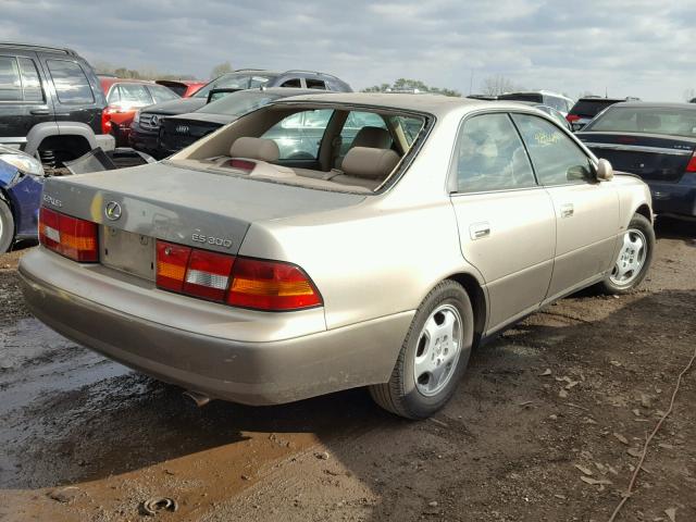 JT8BF28G1X5070557 - 1999 LEXUS ES 300 BEIGE photo 4