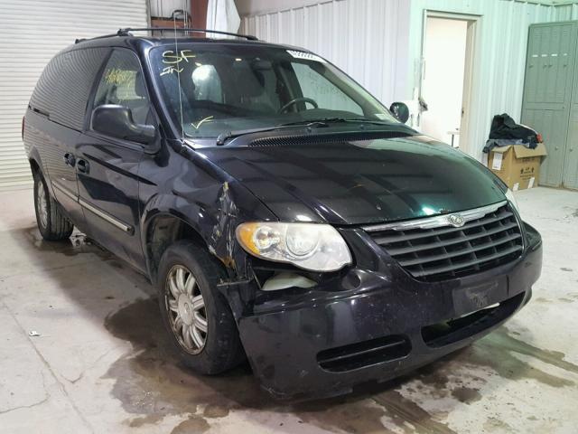 2A4GP54L86R740450 - 2006 CHRYSLER TOWN & COU BLACK photo 1