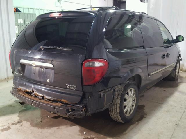 2A4GP54L86R740450 - 2006 CHRYSLER TOWN & COU BLACK photo 4