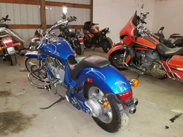 JH2SC6704CK200369 - 2012 HONDA VT1300 CS BLUE photo 3