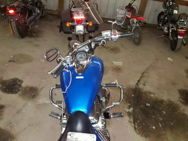 JH2SC6704CK200369 - 2012 HONDA VT1300 CS BLUE photo 5